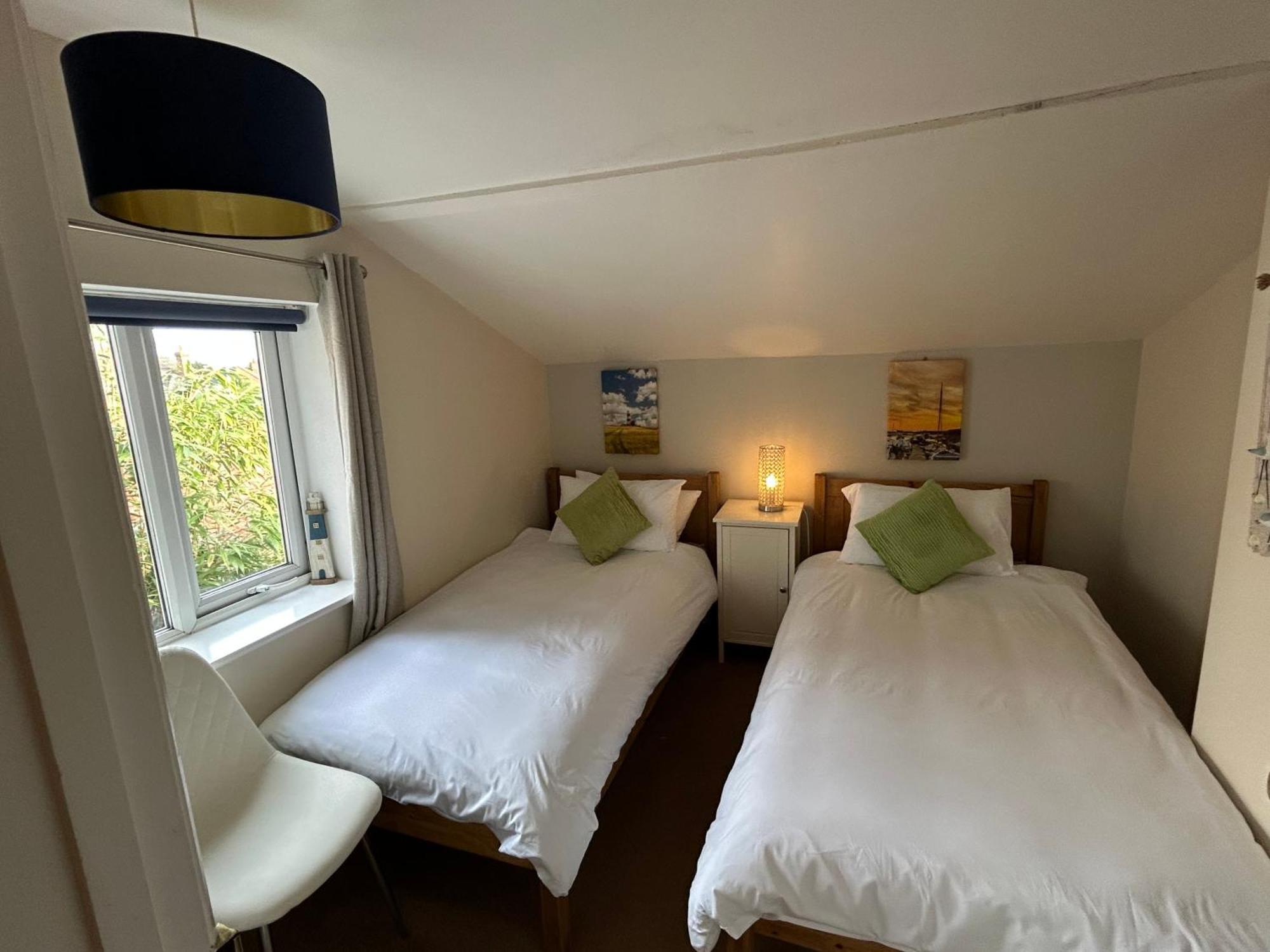 Smart & Comfortable 3-Bedroom Victorian House Stalham Luaran gambar
